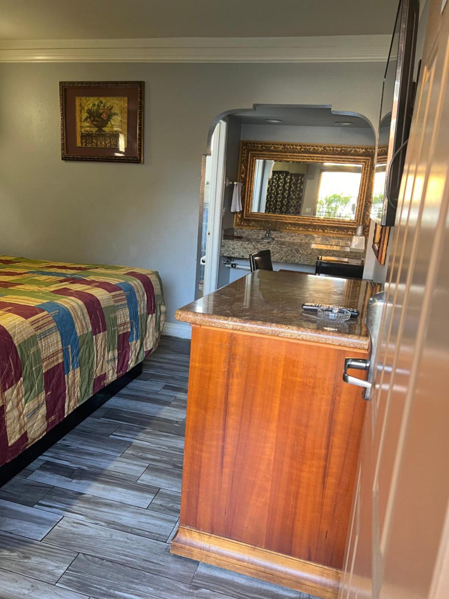 Amber Motel Inglewood Bagian luar foto